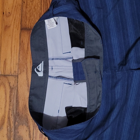 Quicksilver amphibians baggies - Picture 3 of 5